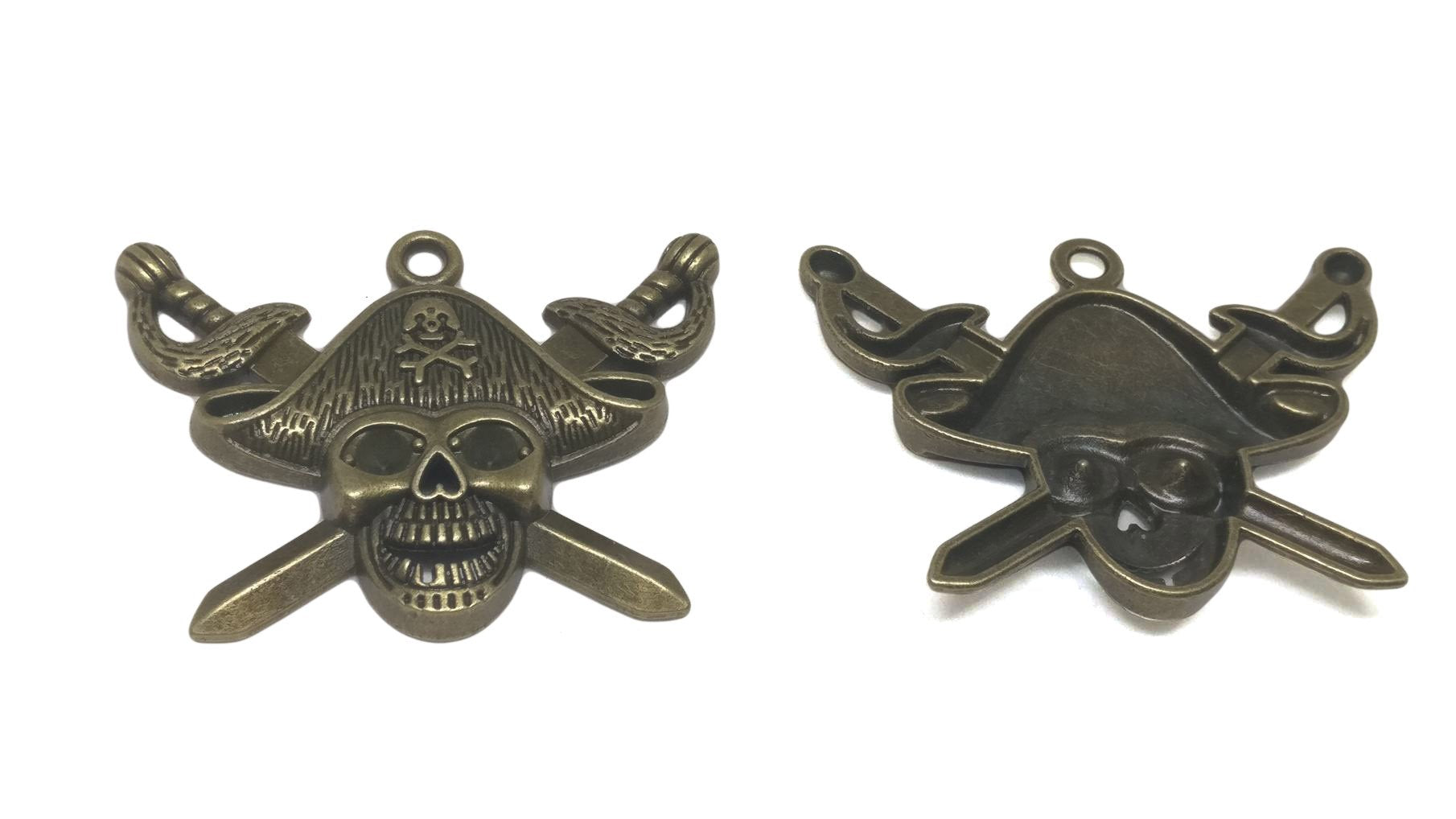 Jewelry Mini Pendant Alloy Craft Charms 43x34x5xmm Skull Antique Bronze Color (Pack of 4 pieces) [ac-charm-00001-m102]