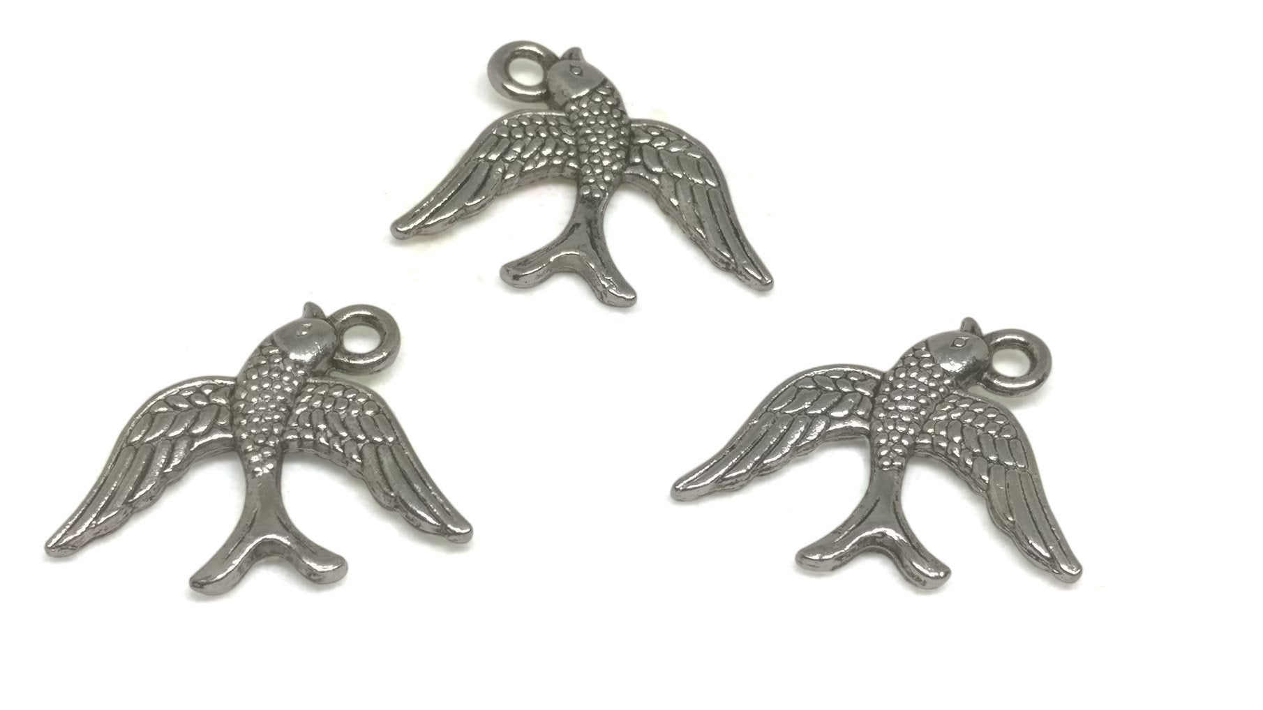 Jewelry Mini Pendant Alloy Craft Charms 18x18x2xmm Bird Antique Silver Color (Pack of 10 pieces) [ac-charm-00001-m108]