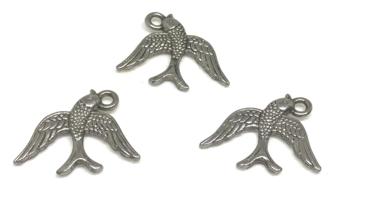 Jewelry Mini Pendant Alloy Craft Charms 18x18x2xmm Bird Antique Silver Color (Pack of 10 pieces) [ac-charm-00001-m108]
