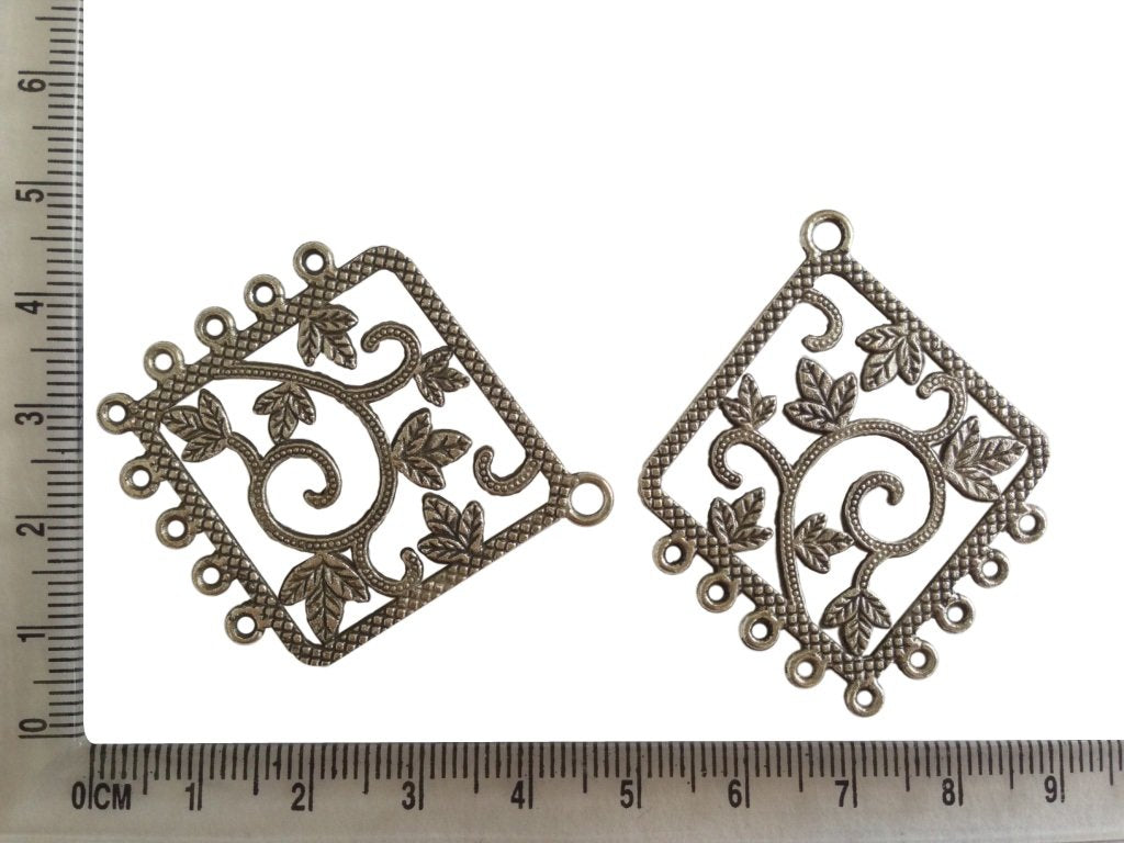 Metal Alloy Connectors (Pack of 4 pieces) for Jewellery Making Dangler Earrings & Pendant 49x40mm Rhombus Antique Silver Color [ac-jwlsupp-00014-m1]