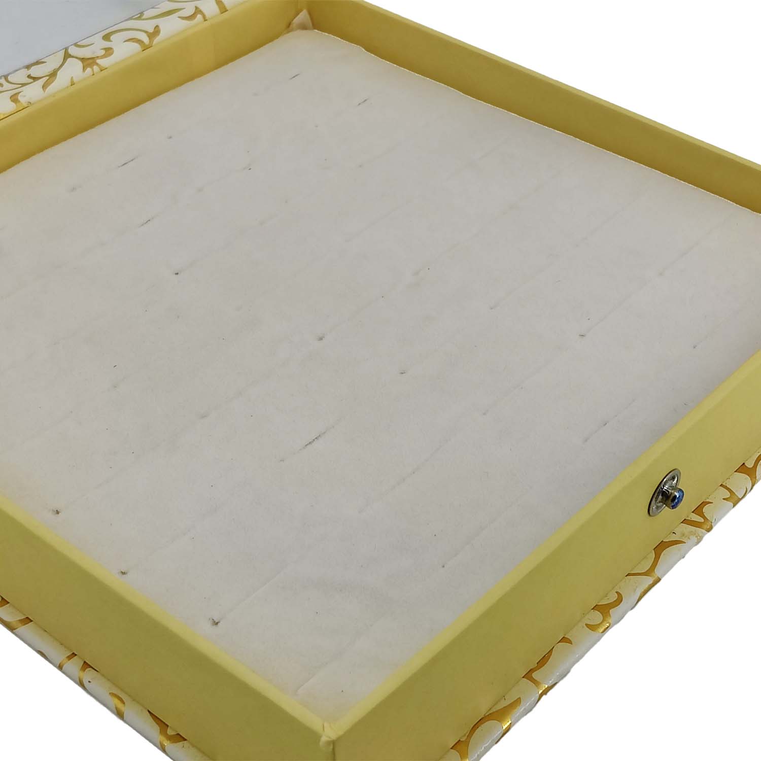 Cardboard Ring box With 40 Holders Seethru Window 18x18x3.25 CM (1 Piece, Random Assorted Color) Rectangle [jefs-pack-boxnsupp-00075-m1]