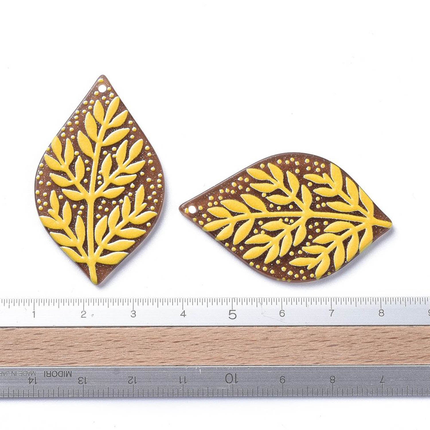 3D Printed Acrylic Pendant (2 Pieces) 43x26x2 MM Leaf Brown & Yellow For Jewellery Making Crafts Decoration [jefs-pndt-gnrl-00001-m18]