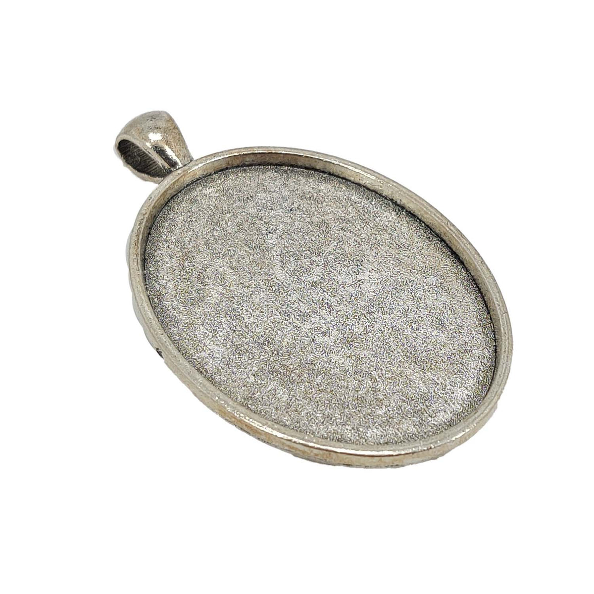 Metal Alloy Pendant Cabochon Bases [Holds Oval 40x30 MM Embellishments] (2 Pieces) Antique Silver Color 51x33 MM For Jewellery Making [jefs-pndt-gnrl-00129-m57]